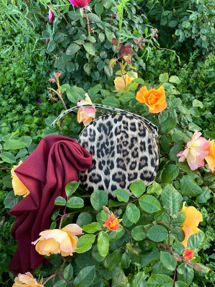 Leopar Desen Yuvarlak Çanta