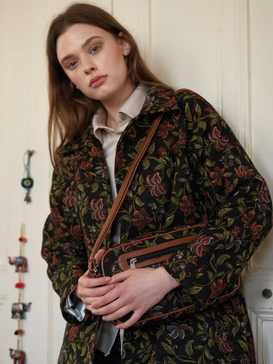 Çiçek Desenli Dikdörtgen Çanta