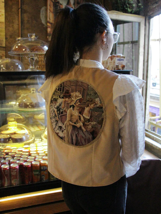 Kızlar Desenli Goblen Yelek