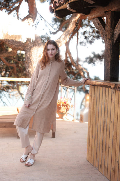 
Lilia Tunik Bej