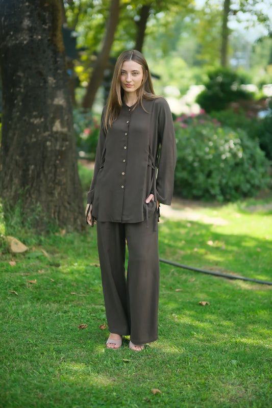 
Aya Takım Kahverengi