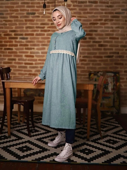 Çiçek Düğmeli Tunik