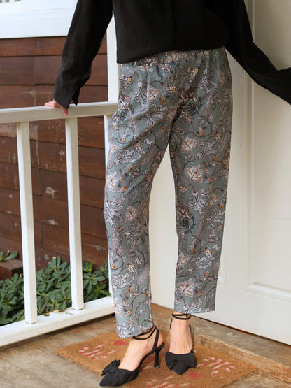 Şal Desenli Beli Lastikli Cepli Pantolon Yeşil