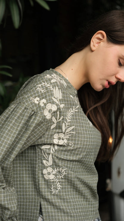 Arden Nakışlı Bluz Haki