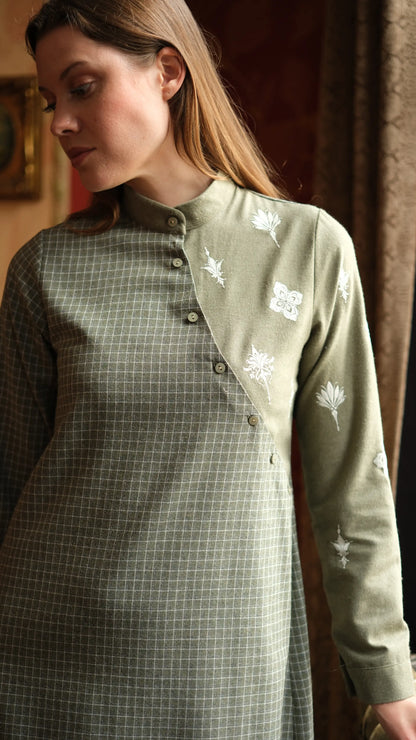 Lora Tunik Haki
