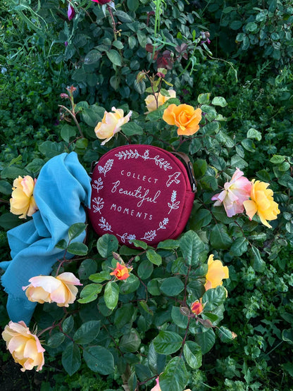 Beautiful Yuvarlak Kırmızı Çanta