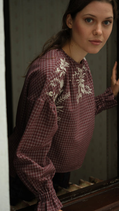 Arden Nakışlı Bluz Bordo