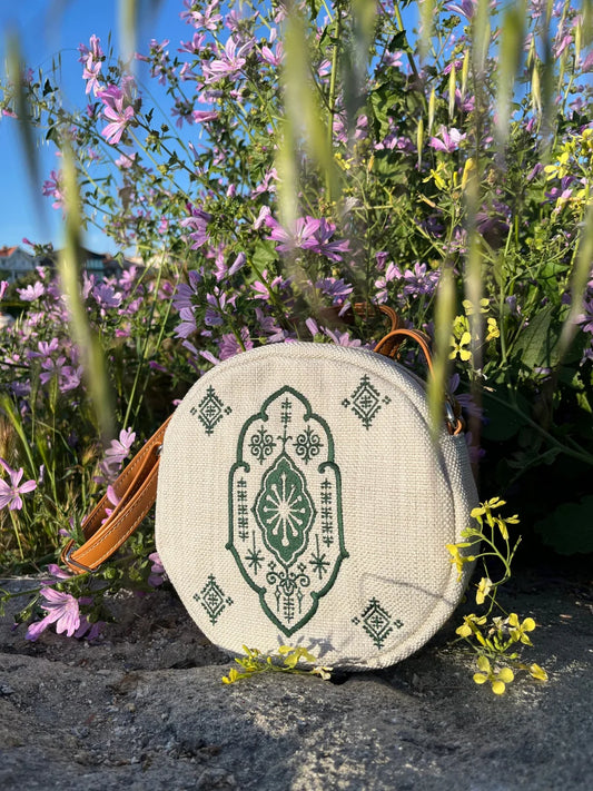 Anadolu Nakışlı Yuvarlak Krem Çanta