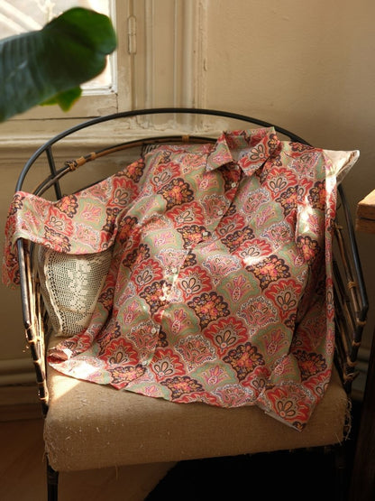 Retro Desen Saten Gömlek