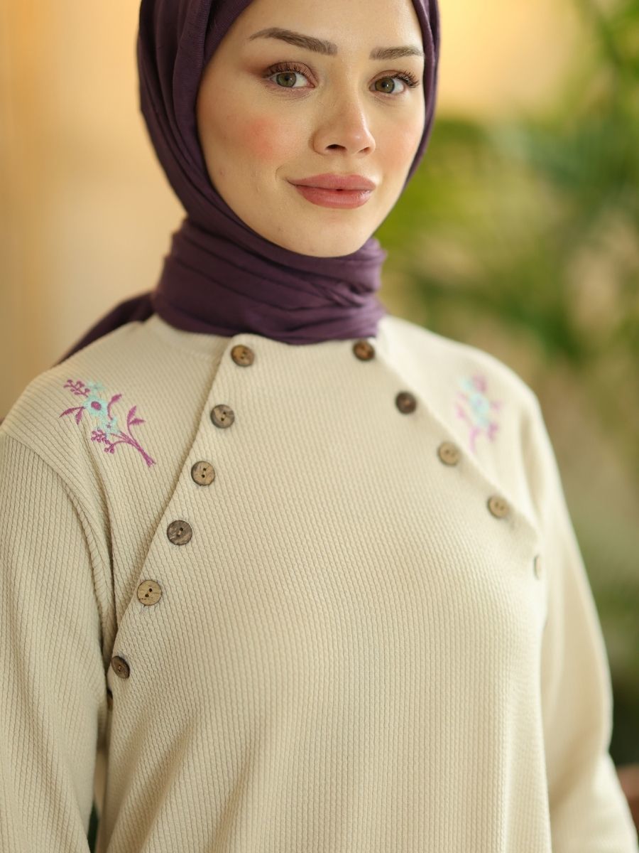 Düğmeli Triko Takım Taş