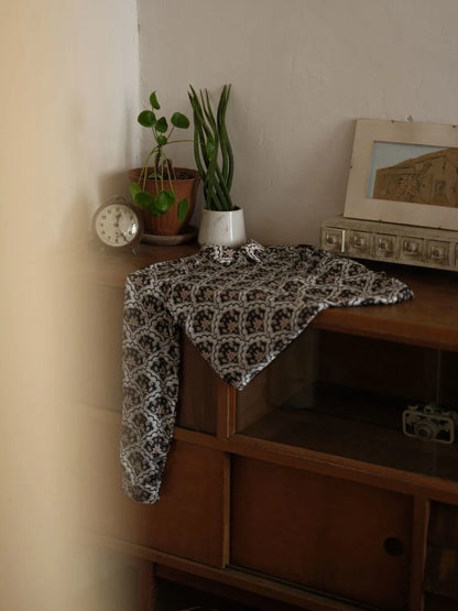 Gül Desen Saten Gömlek