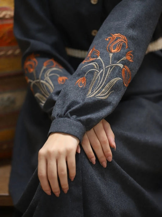 Lale Takım Koyu Gri