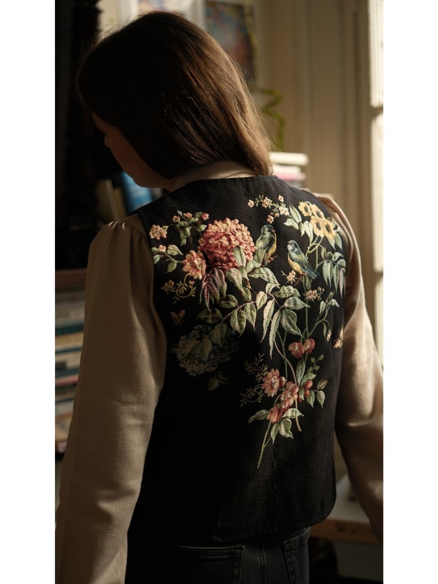 Kuş Desen Goblen Yelek