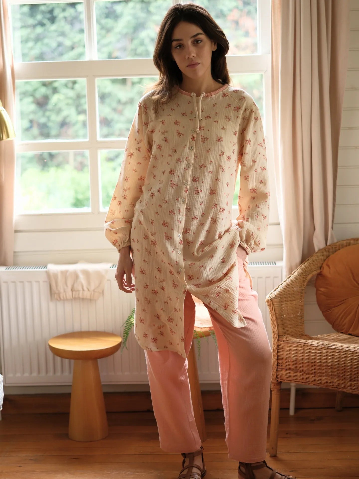 Çiçek Desenli Pamuklu Müslin Tunik Pembe