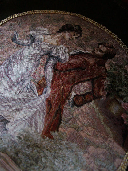 Romantik Desen Goblen Yelek