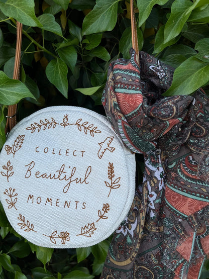 Beautiful Yuvarlak Bej Çanta