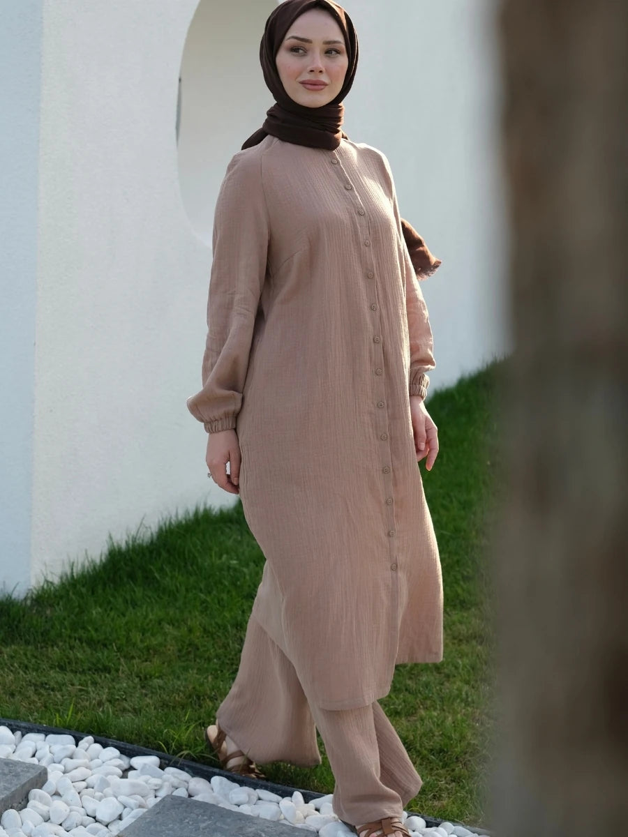 Elegan Tunik Bej