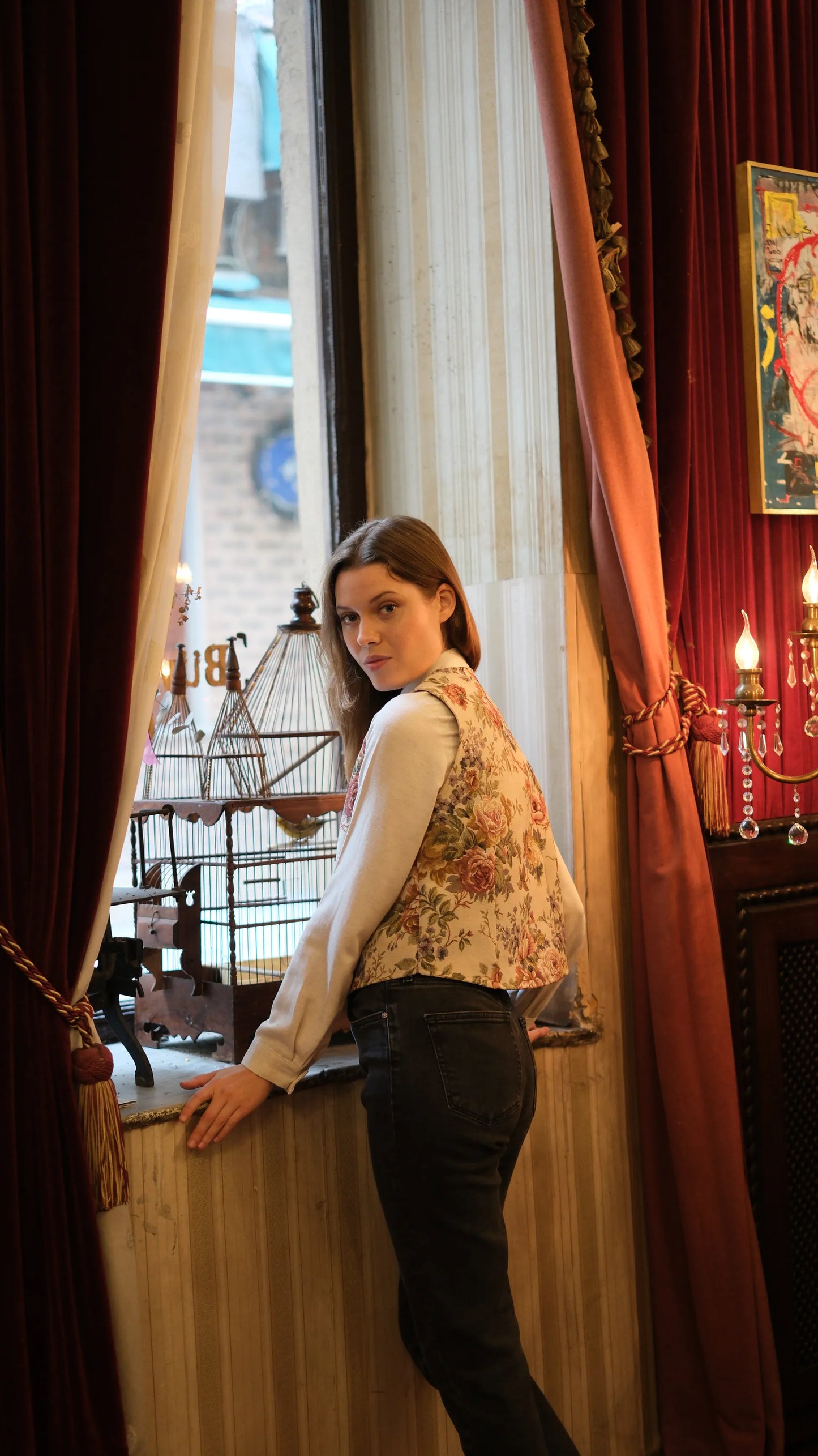 Güllü Goblen Yelek