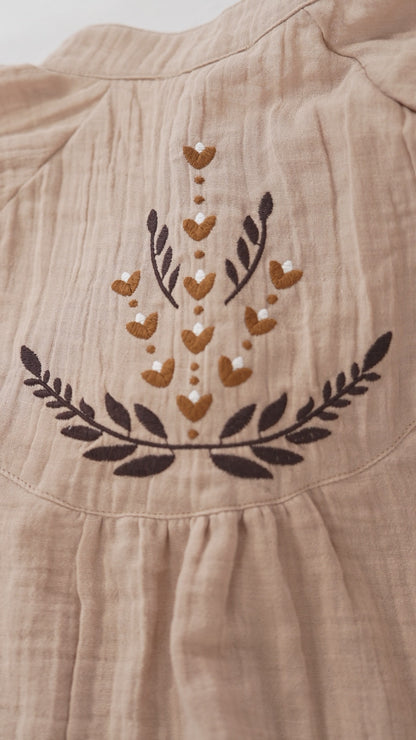 
Yaren Elbise Bej